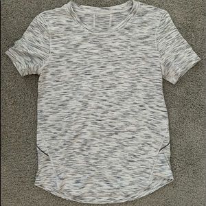 Lululemon Short Sleeve Top, Like New!